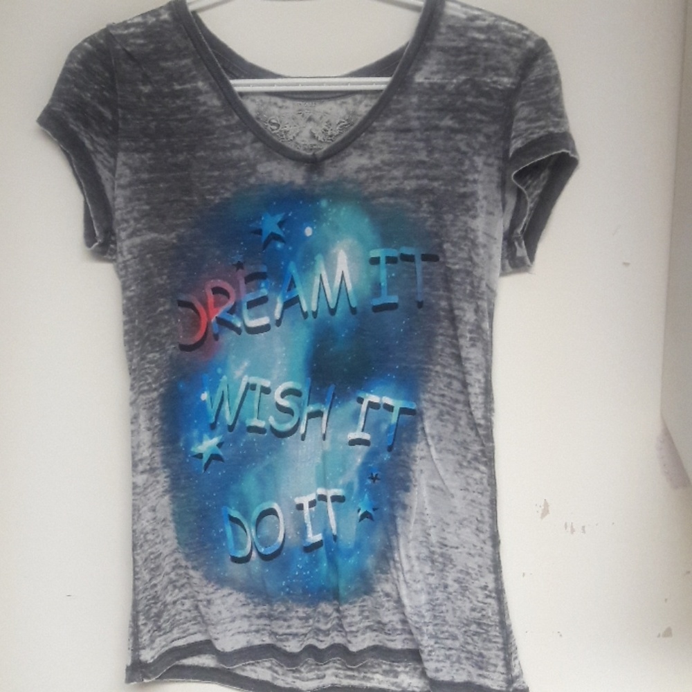 T shirt